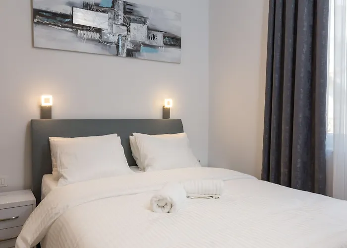 Luxury & Seven 게스트하우스