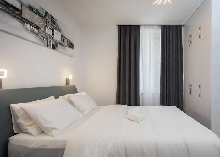 게스트하우스 Luxury & Seven