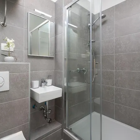 Luxury & Seven 3* Spalato