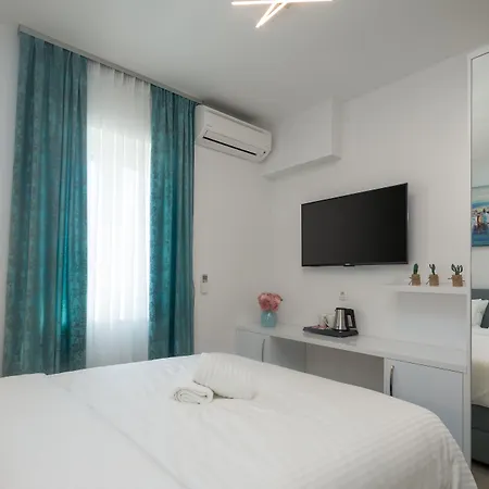 Luxury & Seven 4* Σπλιτ