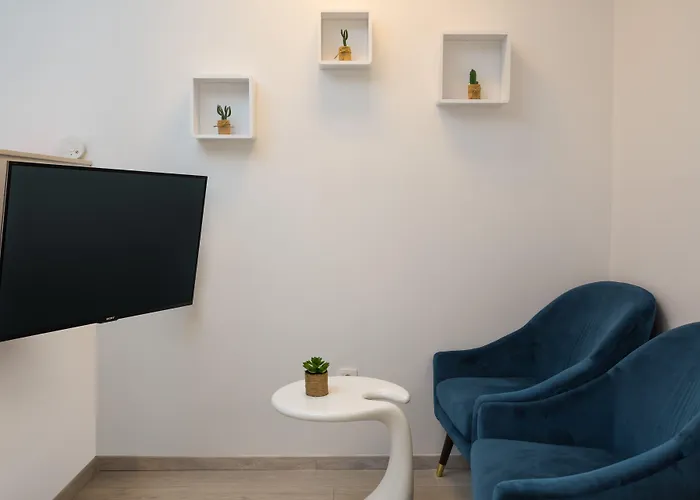 Affittacamere Luxury & Seven 4*